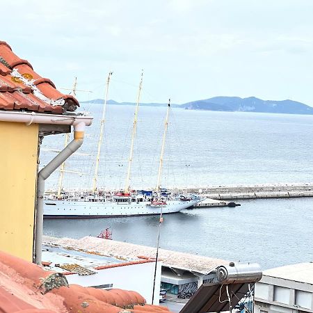 Theothea Suites Kavála Ngoại thất bức ảnh